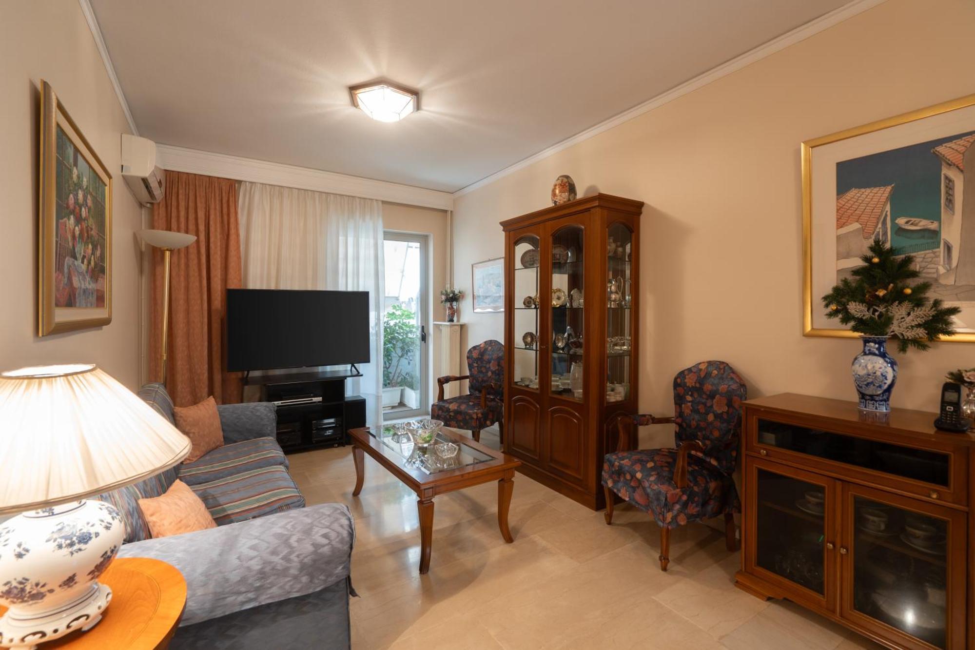 Thissio Family Apartment Atene Esterno foto