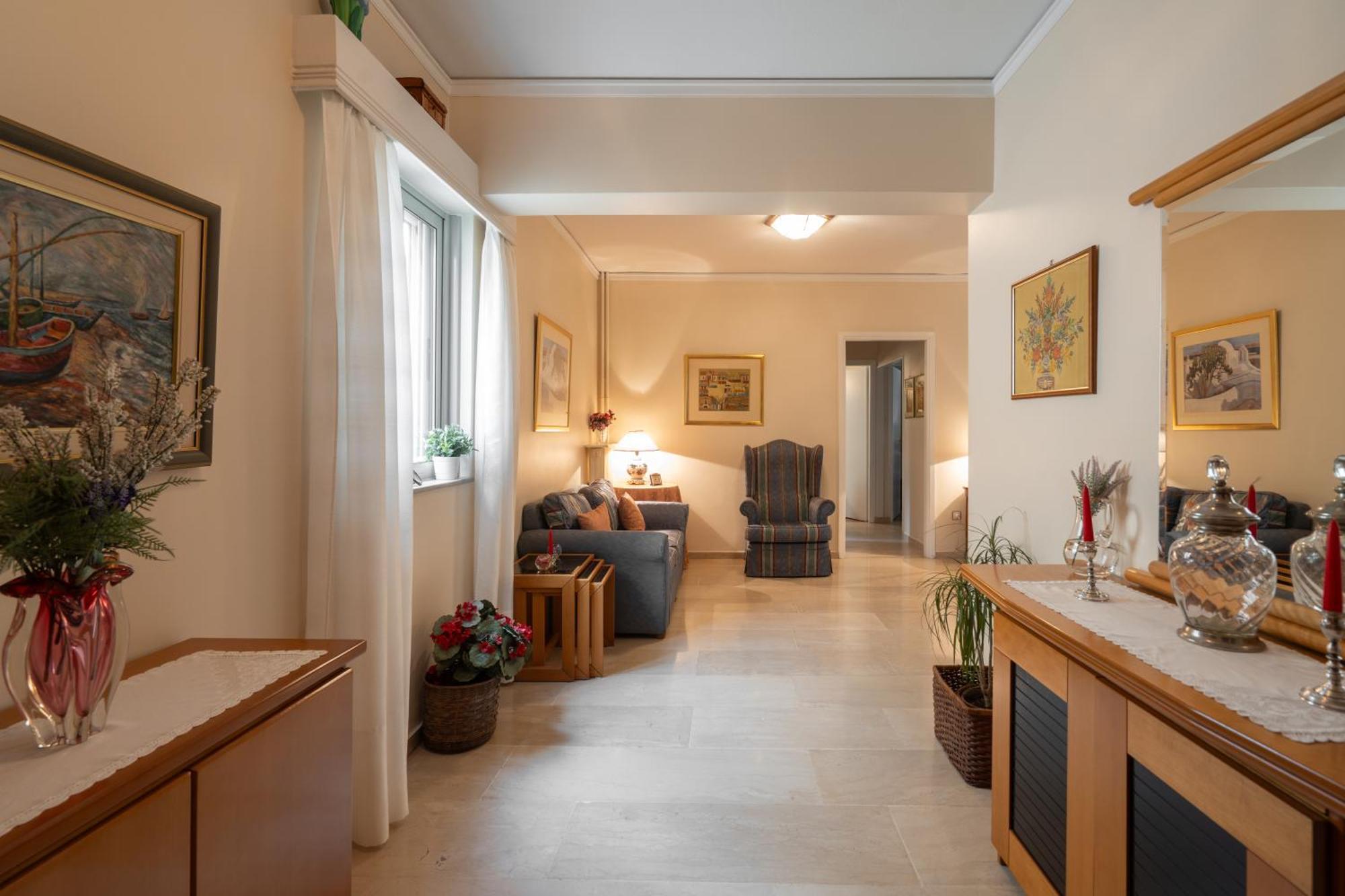Thissio Family Apartment Atene Esterno foto